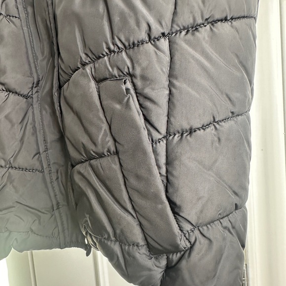 Arizona Jeans Hooded Puffer Vest Insulated Puffer Jacket with Removable Hood M - Picture 4 of 7